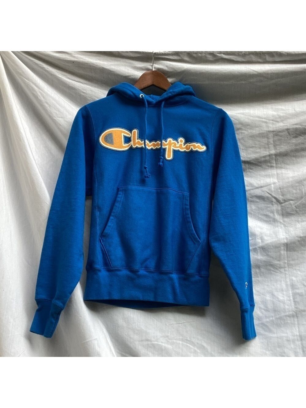 Champion blue vintage reverse weave hooded sweatshirt, size XS